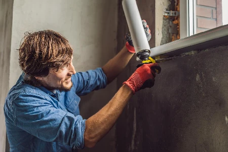 Cracked Window Repair Solutions in Holiday