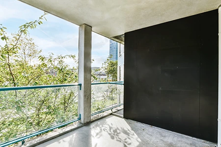 Commercial Glass Railing Repair Services in Holiday